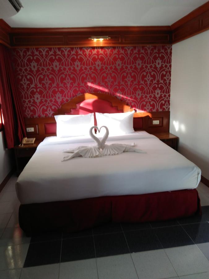 Taj Phuket Inn Patong Eksteriør billede